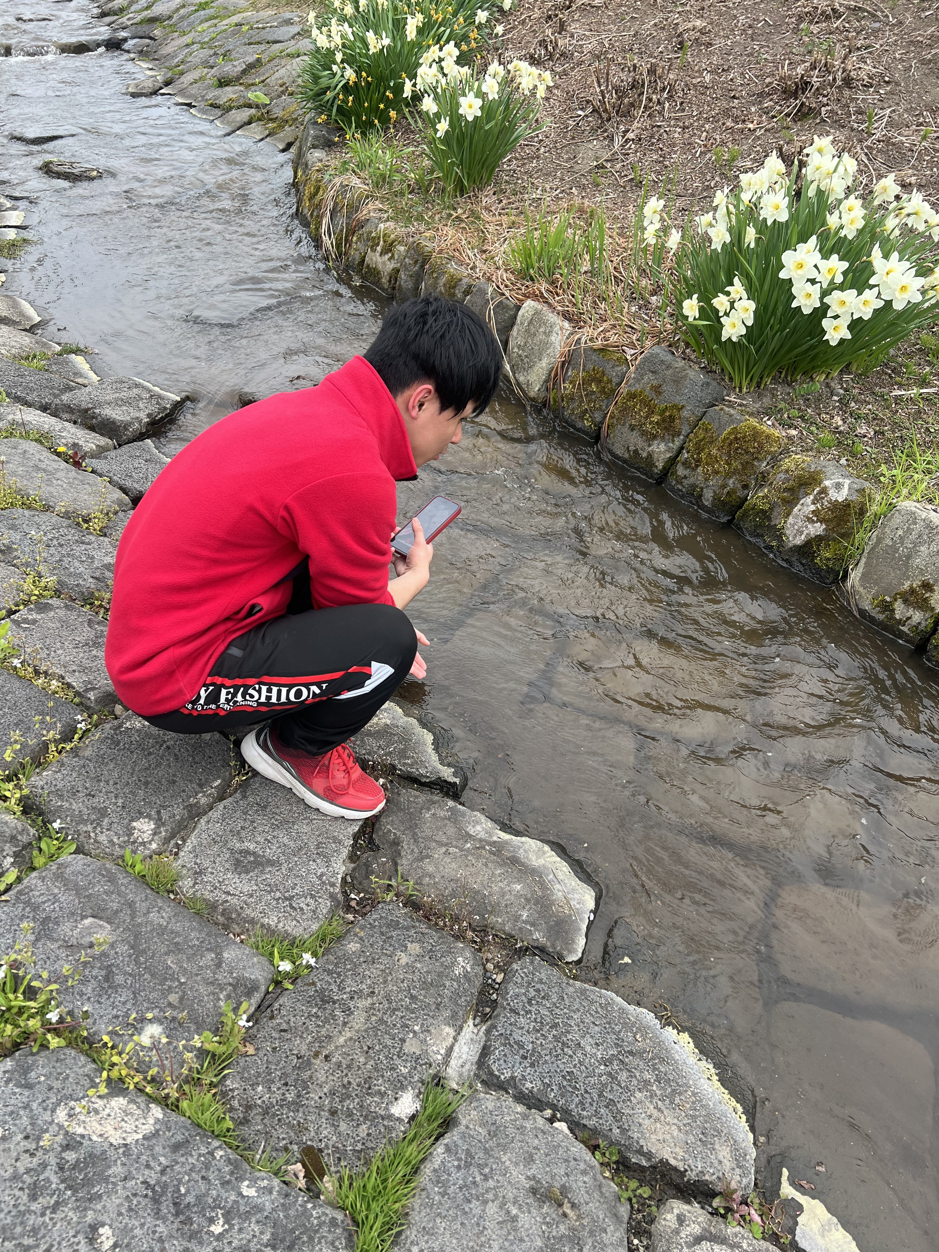 旭川の街で初めての外出撮影をする様子